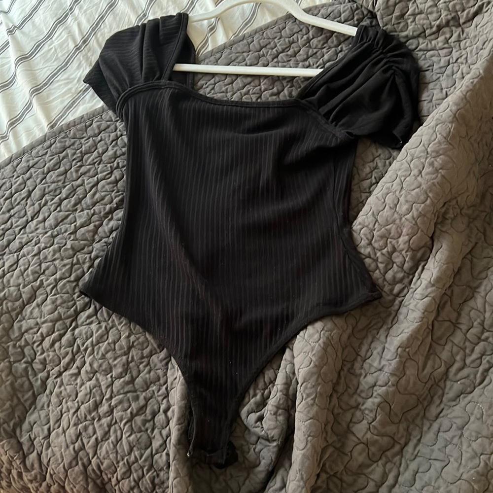 Black Puff Sleeve Bodysuit